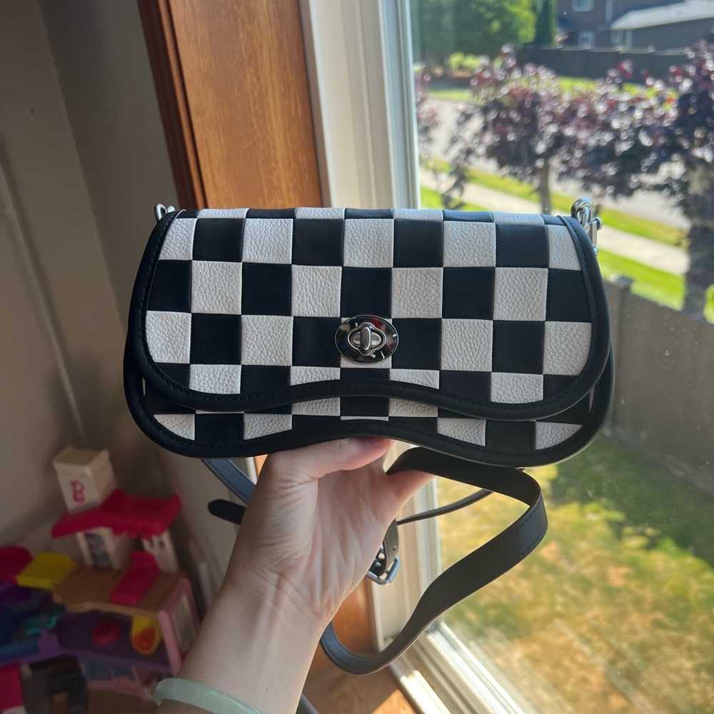 Coachtopia Black and White Checkered Wavy Dinky Bag